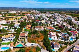Urban plot with sea views in Praia da Luz, Lagos Urban plot with sea views in Praia da Luz, Lagos