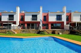 2 bedroom townhouse in condominium with swimming pool in Guia - Albufeira 2 bedroom townhouse in condominium with swimming pool in Guia - Albufeira