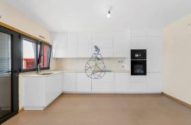 2 bedroom townhouse in condominium with swimming pool in Guia - Albufeira 2 bedroom townhouse in condominium with swimming pool in Guia - Albufeira