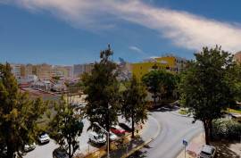 3 bedroom apartment with views and lift in Portimão 3 bedroom apartment with views and lift in Portimão