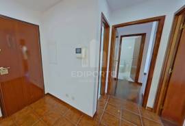Fully Renovated 2 Fronts 2 Bedroom Apartment with Parking Space and Swimming Pool – Canidelo- Vila Nova de Gaia Fully Renovated 2 Fronts 2 Bedroom Apartment with Parking Space and Swimming Pool – Canidelo- Vila Nova de Gaia