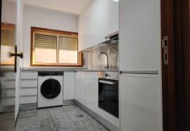 Fully Renovated 2 Fronts 2 Bedroom Apartment with Parking Space and Swimming Pool – Canidelo- Vila Nova de Gaia Fully Renovated 2 Fronts 2 Bedroom Apartment with Parking Space and Swimming Pool – Canidelo- Vila Nova de Gaia