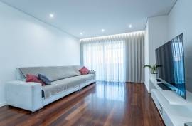 Exclusive 2 bedroom apartment in Canidelo - Quality, Comfort and Excellent Location just minutes from the beach Exclusive 2 bedroom apartment in Canidelo - Quality, Comfort and Excellent Location just minutes from the beach