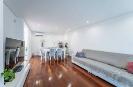 Exclusive 2 bedroom apartment in Canidelo - Quality, Comfort and Excellent Location just minutes from the beach