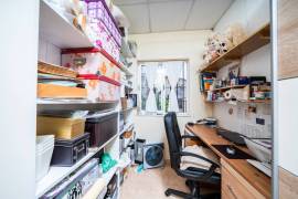 listing listing