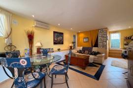 listing listing