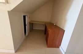 listing listing