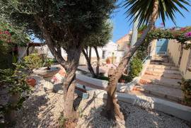 listing listing