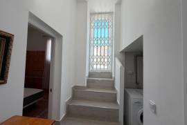 listing listing