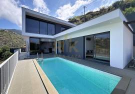 3 Bedroom Villa of Contemporary Architecture with Pool and Sea Views 3 Bedroom Villa of Contemporary Architecture with Pool and Sea Views