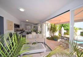 2-Bed. Villa with Pool and Garden