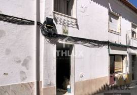 House located in Borba