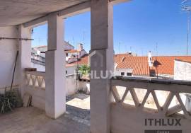 House located in Borba House located in Borba