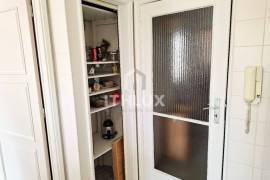 Furnished and equipped 3 bedroom apartment for rent in Rua de Júlio Dinis Porto Furnished and equipped 3 bedroom apartment for rent in Rua de Júlio Dinis Porto