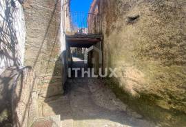 Set of unique properties in Las Hurdes (Cáceres)