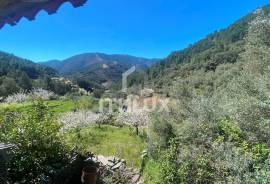 Set of unique properties in Las Hurdes (Cáceres)