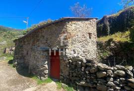 Set of unique properties in Las Hurdes (Cáceres)