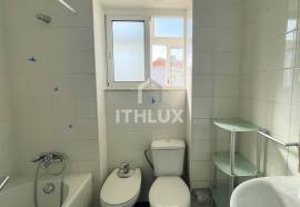 Fantastic Refurbished 2 Bedroom Apartment in the Center of Sacavém Fantastic Refurbished 2 Bedroom Apartment in the Center of Sacavém