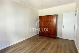 Fantastic Refurbished 2 Bedroom Apartment in the Center of Sacavém Fantastic Refurbished 2 Bedroom Apartment in the Center of Sacavém