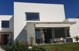 Beautiful modern 4 + 1 bedroom Family Home in São Bras de Alportel Beautiful modern 4 + 1 bedroom Family Home in São Bras de Alportel