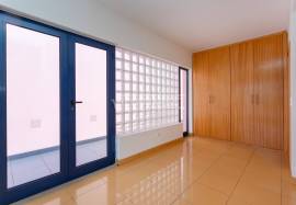 Apartment T0 in the tourist complex of 4* of Orada located in the Marina of Albufeira Apartment T0 in the tourist complex of 4* of Orada located in the Marina of Albufeira
