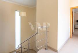 Fully Renovated 4+2 Bedroom Villa with Swimming Pool and Large Plot in Boliqueime