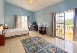 Fully Renovated 5 Bedroom Villa with Large Plot + Ruin, Loulé Fully Renovated 5 Bedroom Villa with Large Plot + Ruin, Loulé