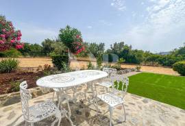 Fully Renovated 5 Bedroom Villa with Large Plot + Ruin, Loulé Fully Renovated 5 Bedroom Villa with Large Plot + Ruin, Loulé