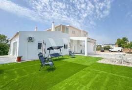 Fully Renovated 5 Bedroom Villa with Large Plot + Ruin, Loulé Fully Renovated 5 Bedroom Villa with Large Plot + Ruin, Loulé