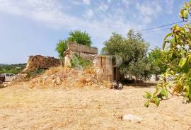 Fully Renovated 5 Bedroom Villa with Large Plot + Ruin, Loulé Fully Renovated 5 Bedroom Villa with Large Plot + Ruin, Loulé
