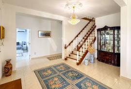 Fully Renovated 5 Bedroom Villa with Large Plot + Ruin, Loulé Fully Renovated 5 Bedroom Villa with Large Plot + Ruin, Loulé