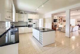 Fully Renovated 5 Bedroom Villa with Large Plot + Ruin, Loulé Fully Renovated 5 Bedroom Villa with Large Plot + Ruin, Loulé