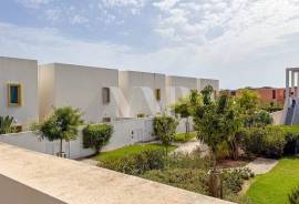 2 Bedroom Villa for Annual Rental in Uptown, Vilamoura with Large Terraces and Swimming Pool 2 Bedroom Villa for Annual Rental in Uptown, Vilamoura with Large Terraces and Swimming Pool