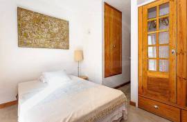 Tavira Riverside Townhouse with Restaurant & Duplex Apartment Tavira Riverside Townhouse with Restaurant & Duplex Apartment