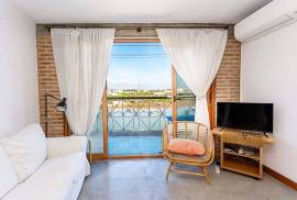 Tavira Riverside Townhouse with Restaurant & Duplex Apartment Tavira Riverside Townhouse with Restaurant & Duplex Apartment