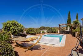 4 Bedroom Villa with Pool & Magnificent Views in Countryside 4 Bedroom Villa with Pool & Magnificent Views in Countryside