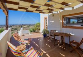 4 Bedroom Villa with Pool & Magnificent Views in Countryside 4 Bedroom Villa with Pool & Magnificent Views in Countryside