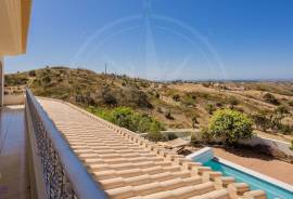 4 Bedroom Villa with Pool & Magnificent Views in Countryside 4 Bedroom Villa with Pool & Magnificent Views in Countryside