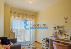 3 Bedroom Villa in Private Condominium with Pool and Garage for 3 Cars | Ferreiras – Albufeira