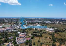3 Bedroom Villa in Private Condominium with Pool and Garage for 3 Cars | Ferreiras – Albufeira