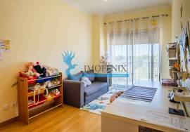 3 Bedroom Villa in Private Condominium with Pool and Garage for 3 Cars | Ferreiras – Albufeira