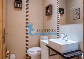 3 Bedroom Villa in Private Condominium with Pool and Garage for 3 Cars | Ferreiras – Albufeira