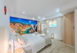 ALBUFEIRA – THREE BEDROOM VILLA – PRIVATE POOL – DOUBLE GARAGE – 3 EXTRA ROOMS ALBUFEIRA – THREE BEDROOM VILLA – PRIVATE POOL – DOUBLE GARAGE – 3 EXTRA ROOMS