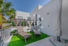 ALBUFEIRA – THREE BEDROOM VILLA – PRIVATE POOL – DOUBLE GARAGE – 3 EXTRA ROOMS ALBUFEIRA – THREE BEDROOM VILLA – PRIVATE POOL – DOUBLE GARAGE – 3 EXTRA ROOMS