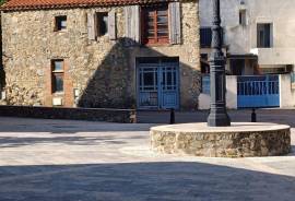 2 Bed House to Renovate for Sale in Saint-Arnac France