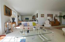 Luxury House for Sale in NOISY-LE-ROI Yvelines department France