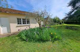 Luxury House for Sale in NOISY-LE-ROI Yvelines department France