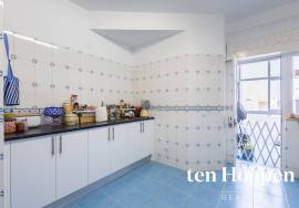 2 Bedroom Apartment - Torraltinha - Lagos 2 Bedroom Apartment - Torraltinha - Lagos