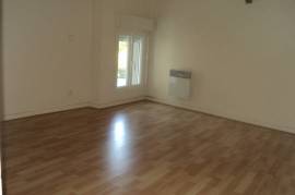 Flats / Apartments for sale - 3 rooms - 67 m2 - GUILLIERS - (56490)