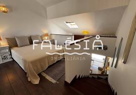 QUINTA DO POÇO - UPDATED TOWNHOUSE WITH 2 PRIVATE PATIO SPACES AND A SHARED POOL